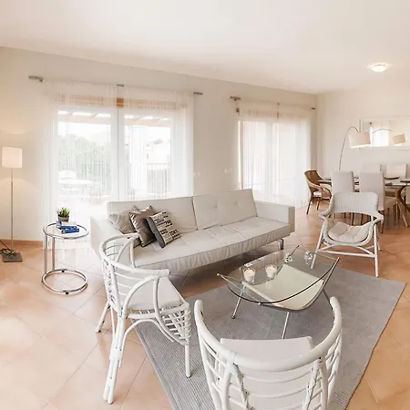 T2 Apartment